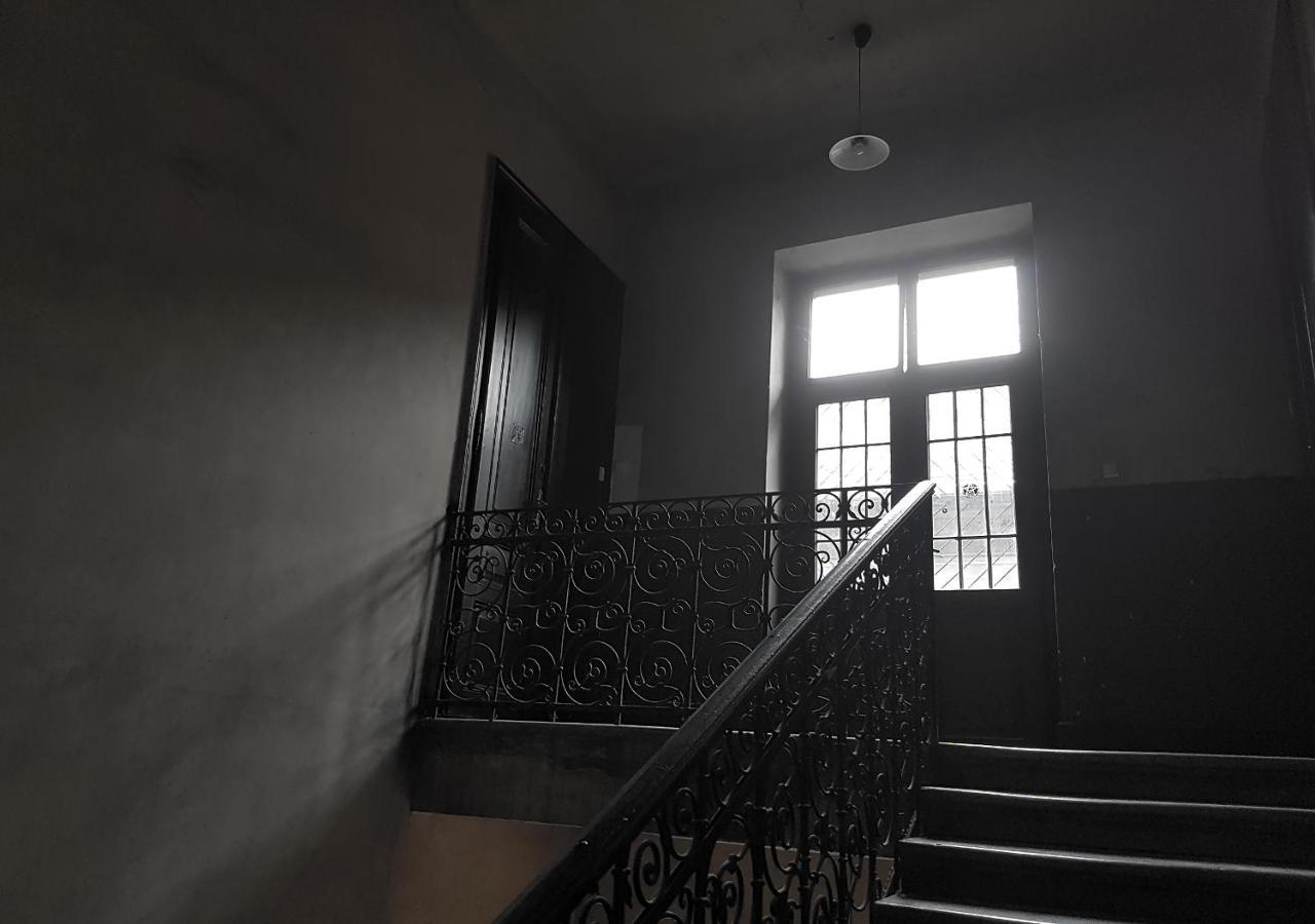 Luxury New Apartment With Gallery At Dob Street Nearby Gozsdu Court Budapest Eksteriør bilde